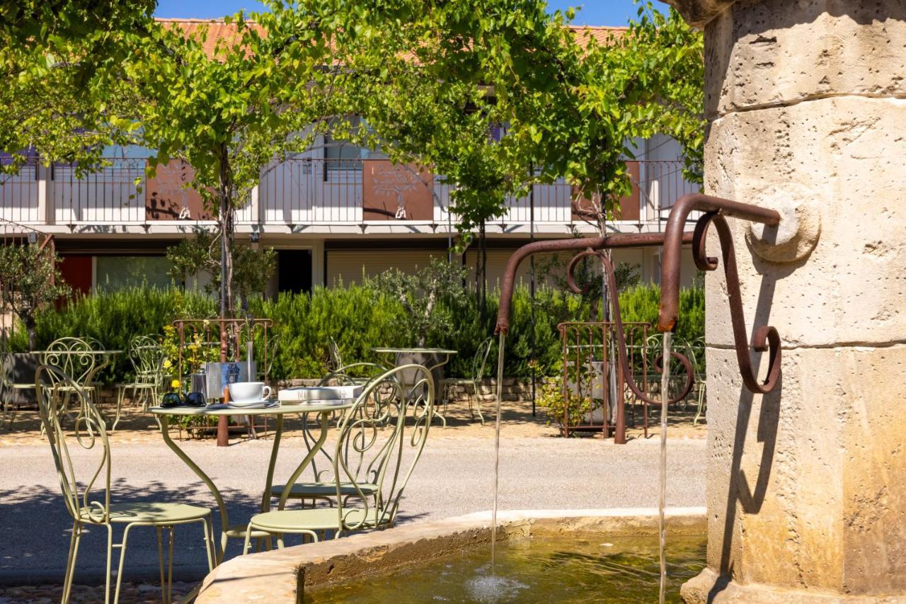 Terre De Provence Hotel & Spa Le Pontet  Exteriör bild