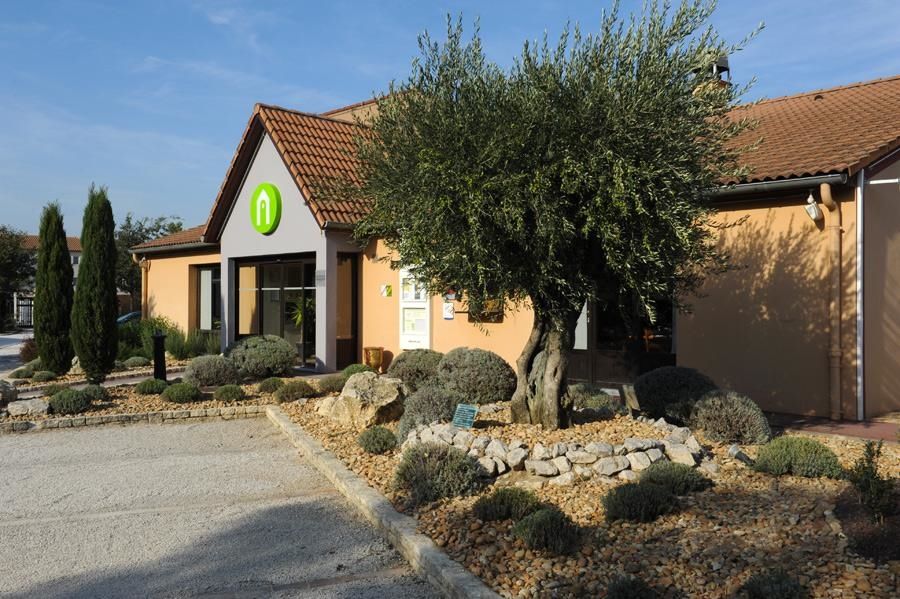 Terre De Provence Hotel & Spa Le Pontet  Exteriör bild